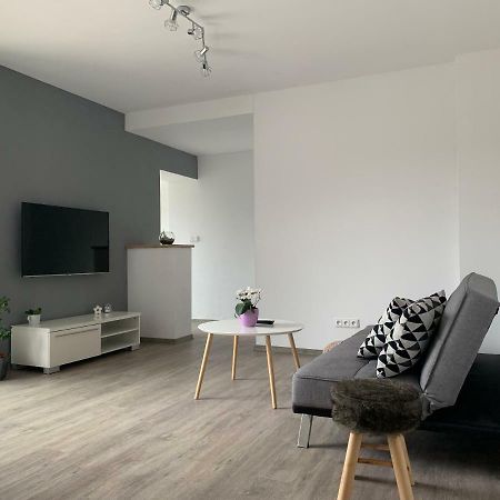 Tolarova Apartman Pardubice Zewnętrze zdjęcie