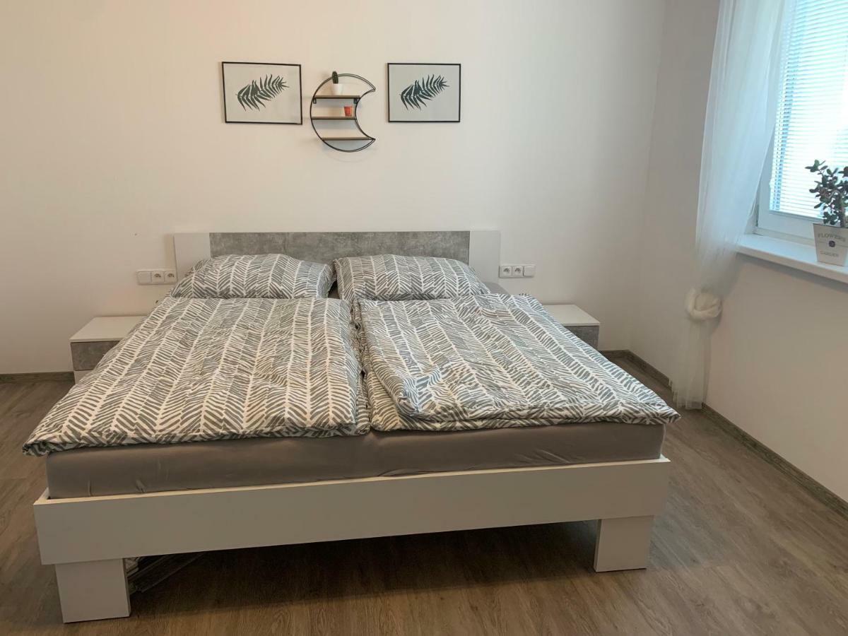 Tolarova Apartman Pardubice Zewnętrze zdjęcie